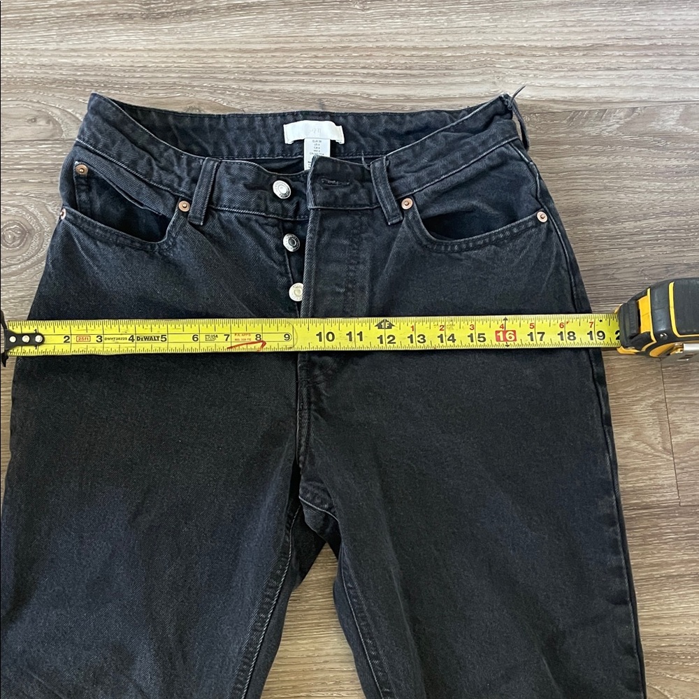 H&M Black Straight Leg Women's Jeans - Picture 7 of 9